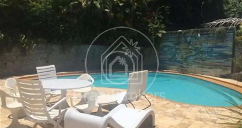 Casa à venda com 873,00m² e 8 quartos em jardim botânico, rio de janeiro - rj