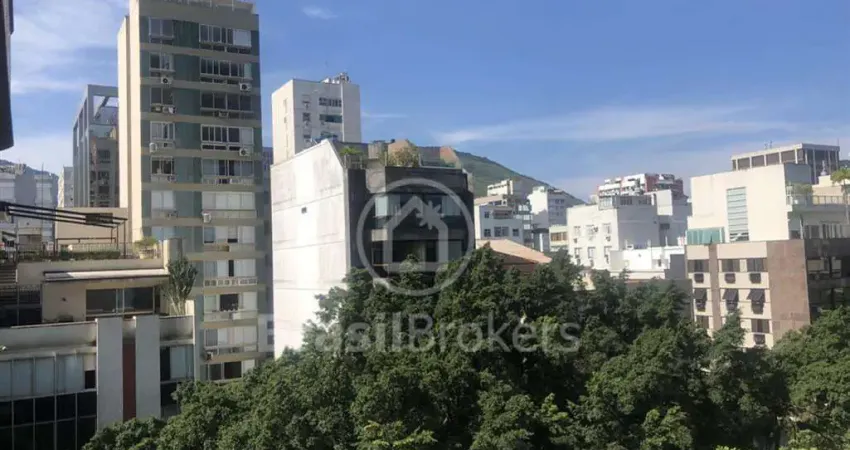 CONDOMINIO DO EDIFICIO IPANEMA GUINLE RESIDENCE SERVICE - Flat 2 quartos, sendo 1 suíte