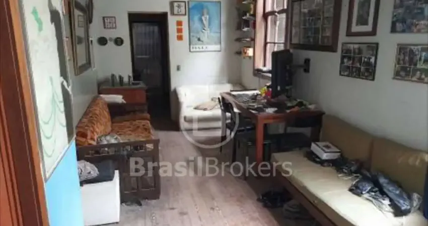 Casa à venda com 639,00m² e 5 quartos em laranjeiras, rio de janeiro - rj