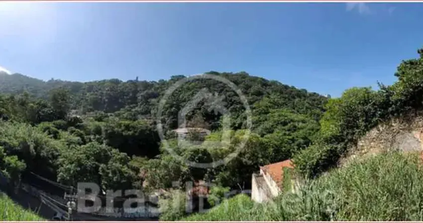 Terreno à venda na Ladeira dos Guararapes, Cosme Velho, Rio de Janeiro