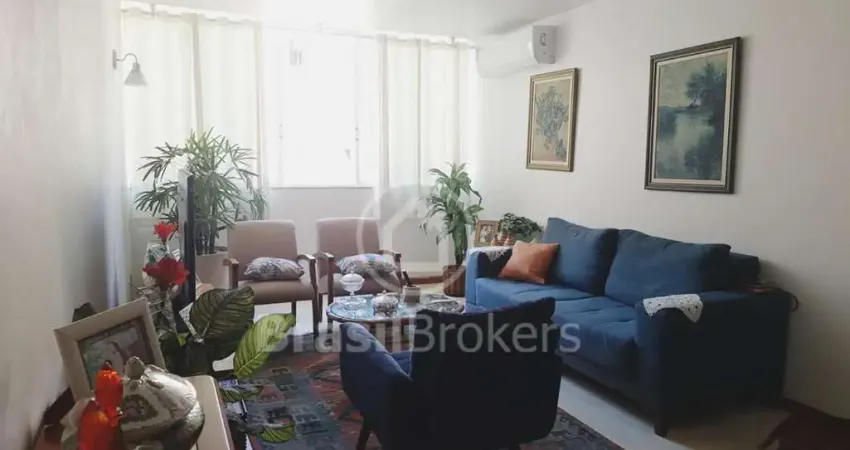 Excepcional apartamento com 105m², 3 quartos (1 suíte), na Pompeu Loureiro.