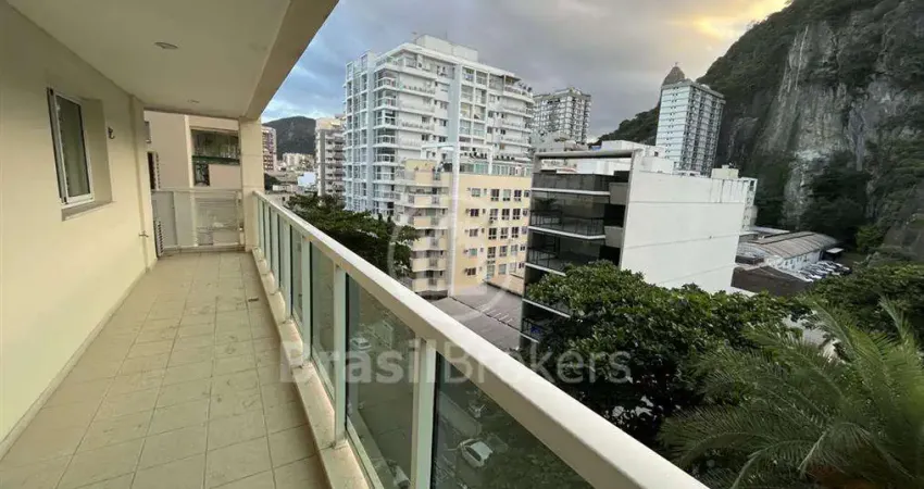 Apartamento 4 quartos, sendo 3 suítes