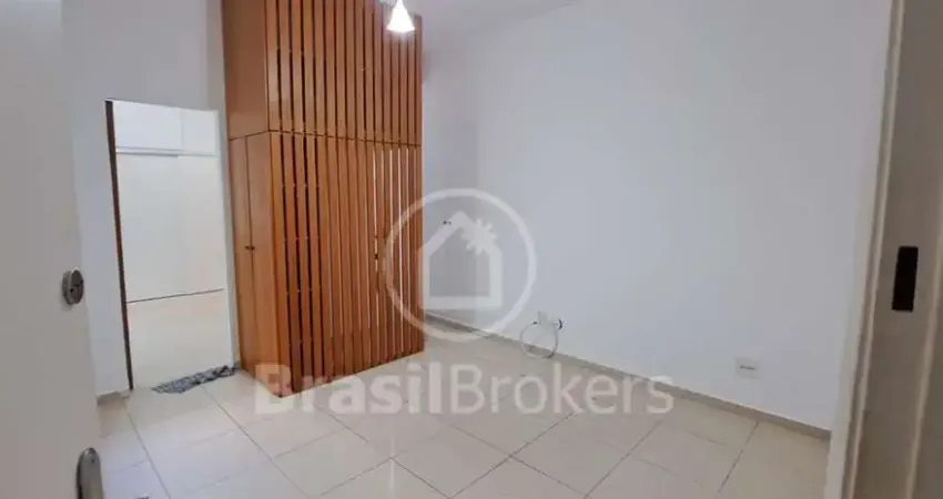 Apartamento de 1 quarto e 36m² em Laranjeiras, Rio de Janeiro - RJ