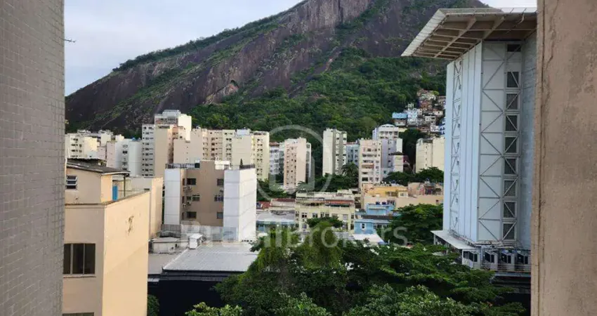 Apartamento com 3 quartos e garagem à venda, 95m² - copacabana