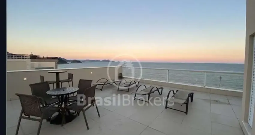 Flat em copacabana, 2 quartos, 2 banheiros, sendo 1 suíte. garagem. terraço com vista panorâmica para o mar!