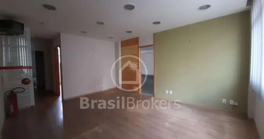 Prédio com 25 salas à venda na Rua da Matriz, Botafogo, Rio de Janeiro