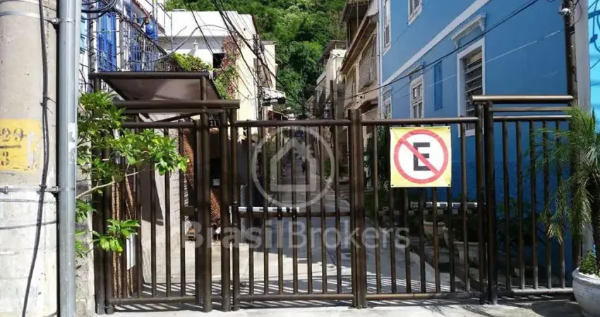 Casa à venda com 300,00m² e 4 quartos em botafogo, rio de janeiro - rj