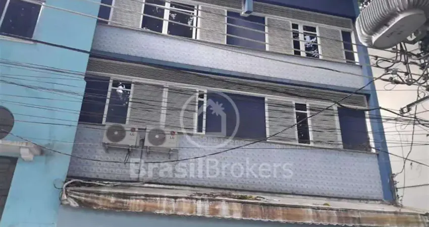 Casa à venda com 264,00m² e 4 quartos em catete, rio de janeiro - rj