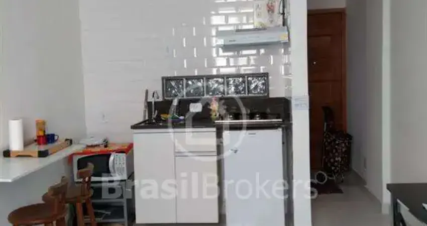 Apartamento à venda com 18 m² e 1 quarto na praia de botafogo operando airbnb