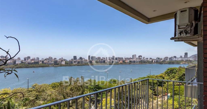 Maravilhoso apartamento com 2 quartos com vista para a lagoa