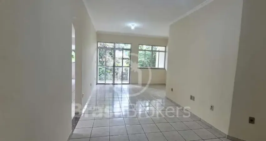 Ótima casa 3 qts 1 suíte com 215 m²