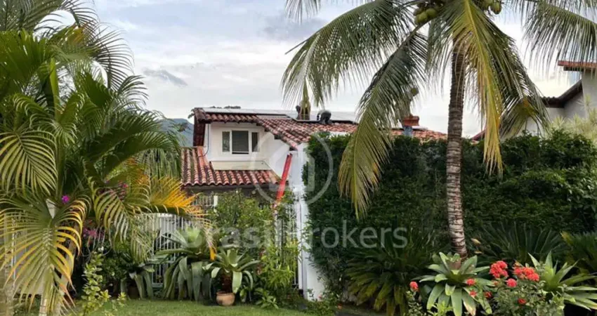 Casa de Condomínio à venda com 281,00m² e 5 quartos em Freguesia (Jacarepaguá), Rio de Janeiro - RJ