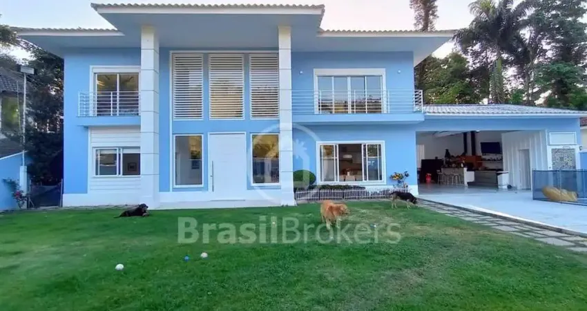 Casa Cond. Fechado  à venda com 600,00m² e 4 quartos em Freguesia (Jacarepaguá), Rio de Janeiro - rj
