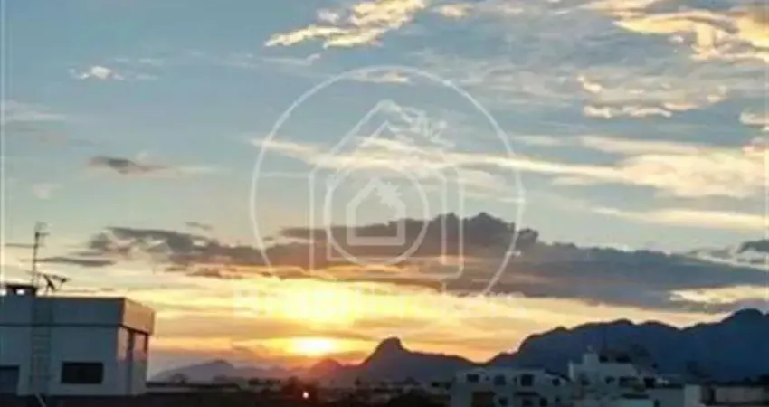 Cobertura duplex à venda com 209,00m² e 3 quartos em freguesia (jacarepaguá), rio de janeiro - rj