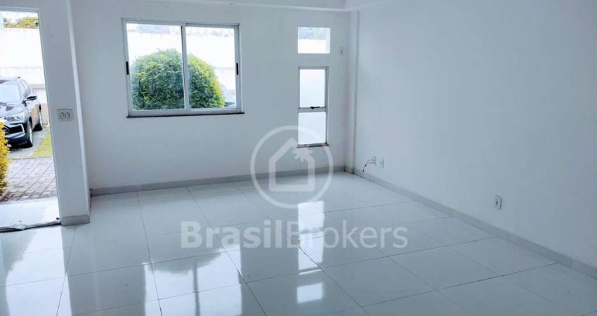 Casa de Condomínio com 179 m² e 4 quartos em Taquara
