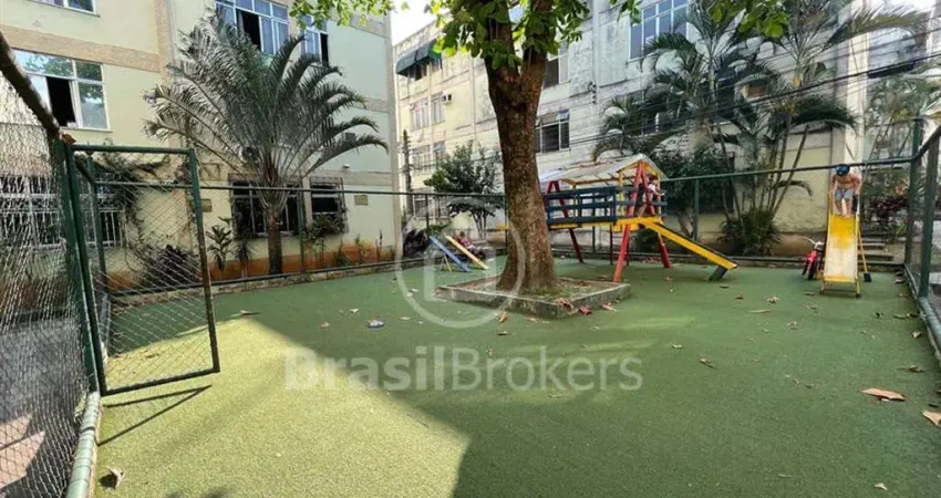 Apartamento à venda com 44m² e 2 quartos na Freguesia (Jacarepaguá)- Condomínio Independência