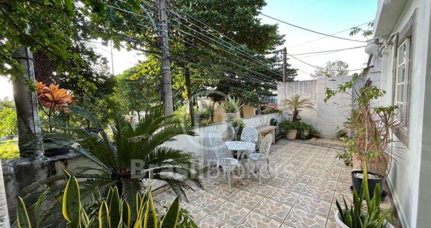 Casa Duplex dentro de Condomínio 4 Dormitórios 2 suítes