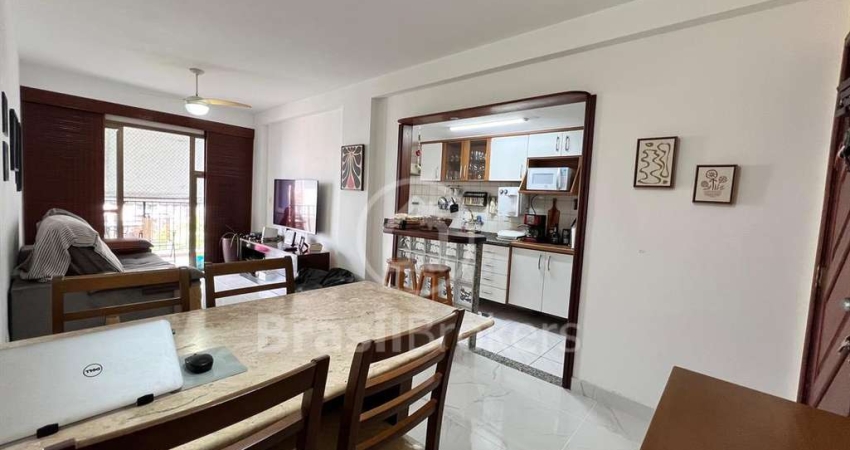 Incrível apartamento de 2 quartos, sendo 1 suíte, em um condomínio sofisticado e completo