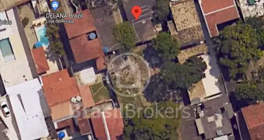 Terreno à venda na Rua Francisca Sales, Freguesia (Jacarepaguá), Rio de Janeiro