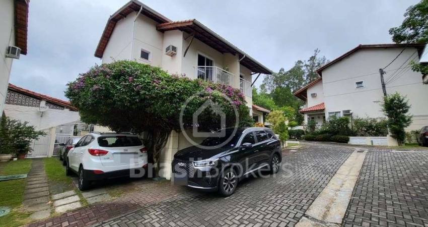 Casa de condomínio 124m² com 4 quartos em Estrada Pau-Ferro Freguesia (Jacarepaguá) área nobre