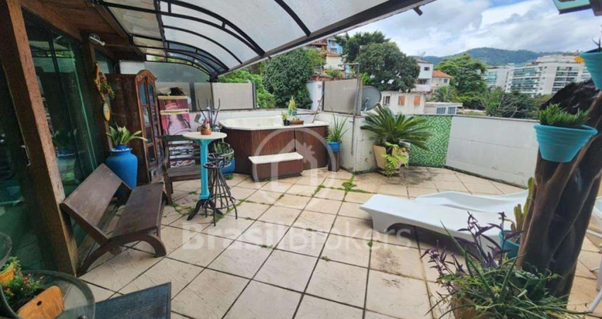 Cobertura Triplex à venda com 232,00m² e 3 quartos em Freguesia (Jacarepaguá), Rio de Janeiro - rj