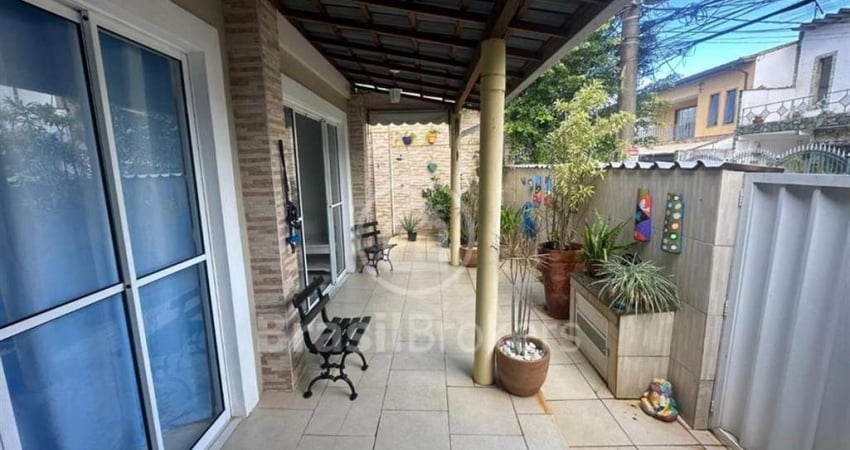 Casa de Condomínio à venda com 228,00m² e 5 quartos em Freguesia (Jacarepaguá), Rio de Janeiro - rj