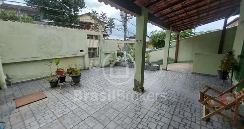 Casa Duplex em Condomínio