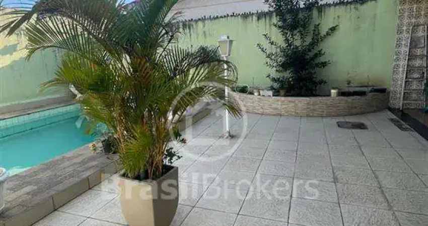 Casa de Condomínio à venda com 237,00m² e 2 quartos em Anil, Rio de Janeiro - rj