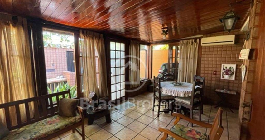 Ótima casa em Condomínio fechado com 156,00m² Taquara, Rio de Janeiro - RJ