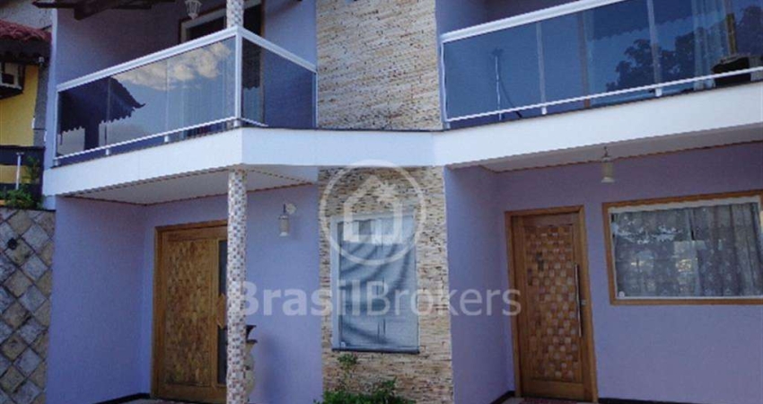 Casa de Condomínio à venda com 194,00m² e 4 quartos em Anil, Rio de Janeiro - rj