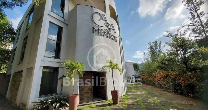 Imóvel Comercial à venda com 1477,00m² e 4 quartos em Taquara, Rio de Janeiro - RJ