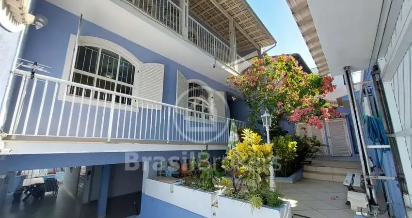 Casa no condomínio  bairro da graça junto ao taquara shopping