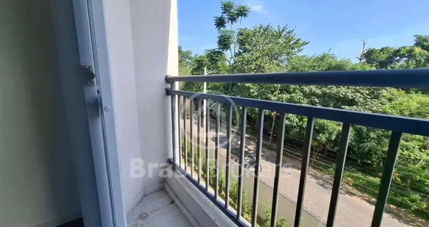OPORTUNIDADE ÚNICA: More ao lado do shopping com conforto e segurança!