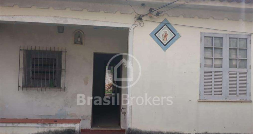 Casa à venda com 383,00m² e 3 quartos em Pechincha, Rio de Janeiro - rj