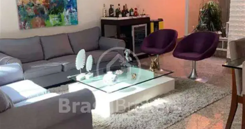 Casa em condomínio fechado com 4 quartos, suíte à venda anil - jacarepaguá