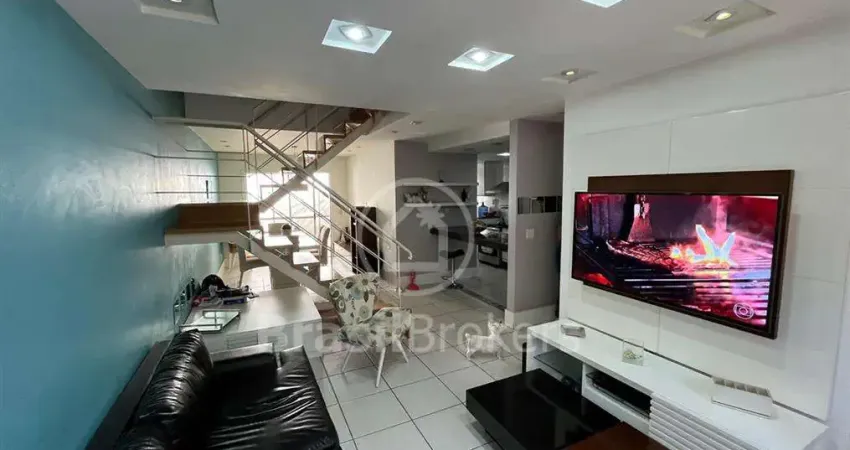 Casa em condomínio - 182m² - Freguesia - 4 suítes - 2 vagas