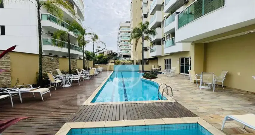 Apartamento de 3 quartos em condomínio completo na Freguesia