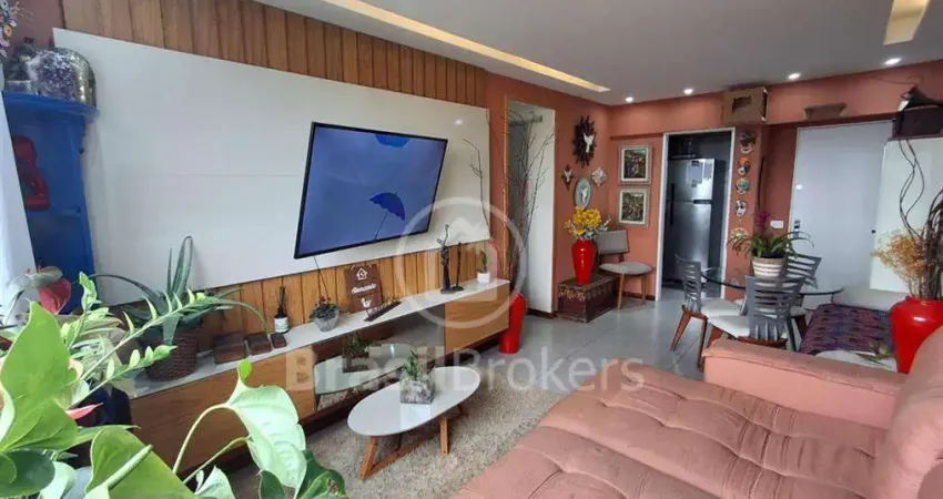 Apartamento 2 quartos totalmente reformado e planejado com bom gosto!