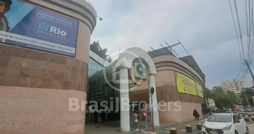 Sala comercial à venda na Avenida Geremário Dantas, Freguesia (Jacarepaguá), Rio de Janeiro