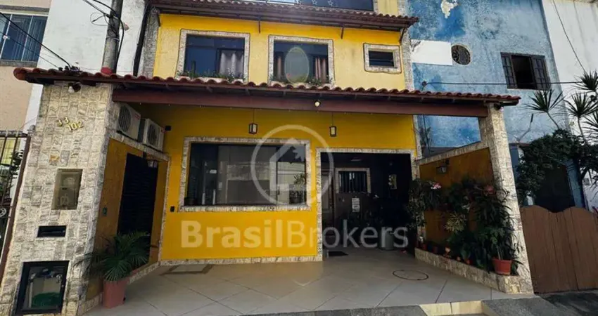 Casa em condomínio fechado com 4 quartos à venda na Avenida Geremário Dantas, Pechincha, Rio de Janeiro