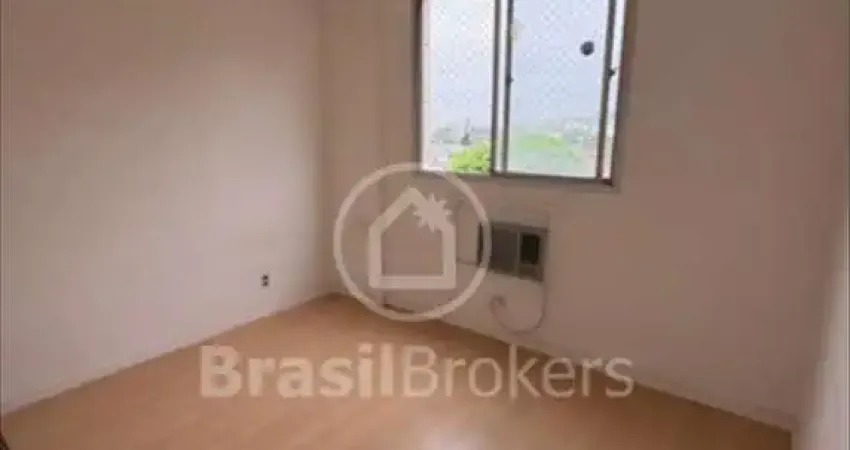 Apartamento 02 quartos próximo ao brt e ao supermecado mundial