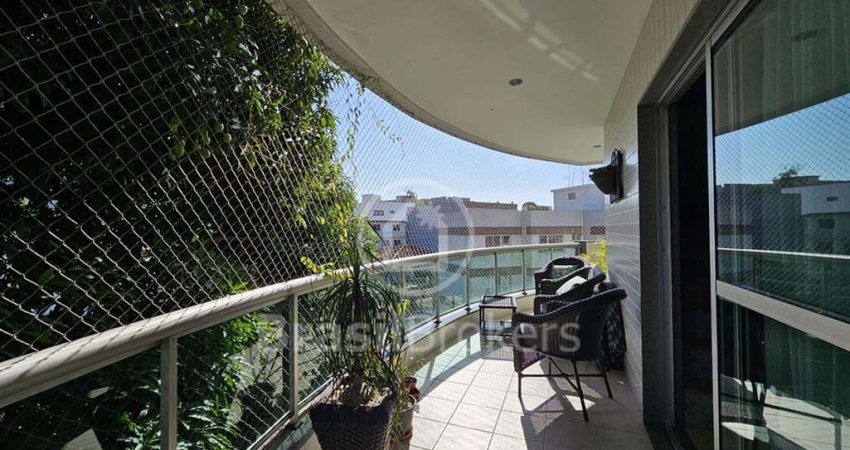 Apartamento à venda com 247,00m² e 3 quartos em Jardim Guanabara, Rio de Janeiro - rj