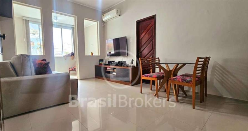 APARTAMENTO SUPER CHARMOSO