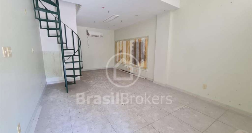 LOJA FRENTE DE RUA NA ESTRADA DO GALEÃO 58m² - JARDIM GUANABARA