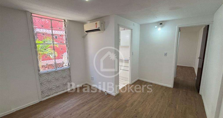 Apartamento com 1 quarto à venda na Rua Frei Inocêncio, Praia da Bandeira, Rio de Janeiro