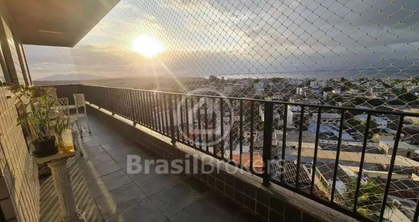 APARTAMENTO JARDIM CARIOCA EM PRÉDIO DE ALTO LUXO