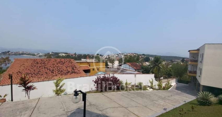 Apartamento à venda com 56,00m² de 1 quarto com dependência espaçosa no bairro das Pitangueiras