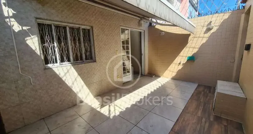 Casa Condomínio Las Viviendas à venda com 70,00m² e 2 quartos em Jardim Guanabara, Rio de Janeiro - RJ