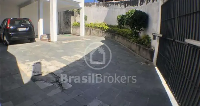 Casa à venda com 171,00m² e 3 quartos em Bandeira, Rio de Janeiro - rj