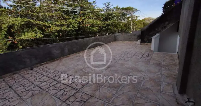 Casa linear à venda com 241,00 m² e 3 quartos próximo à ACM e Praça da Ribeira! Ribeira!